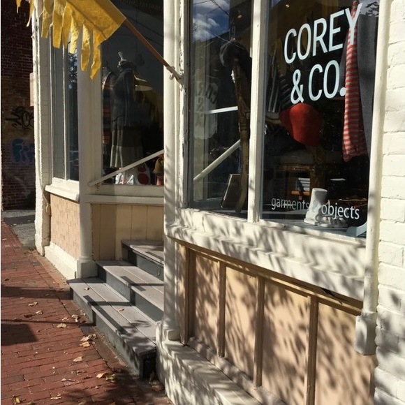 COREY & CO jacket cotton zip up pockets hand made exclusive store in Maine - Picture 12 of 13